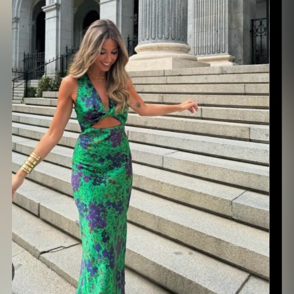 New Zara Green Floral Cutout Midi Dress - Picture 8 of 11